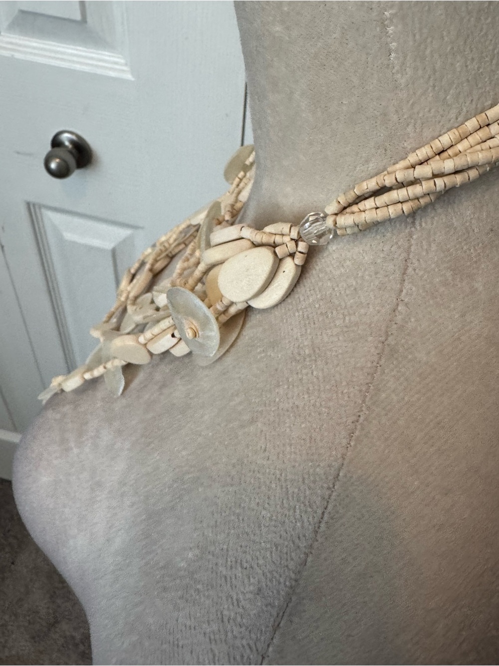 Multi-Strand Beige Shell Statement Necklace - - Picture 10 of 16